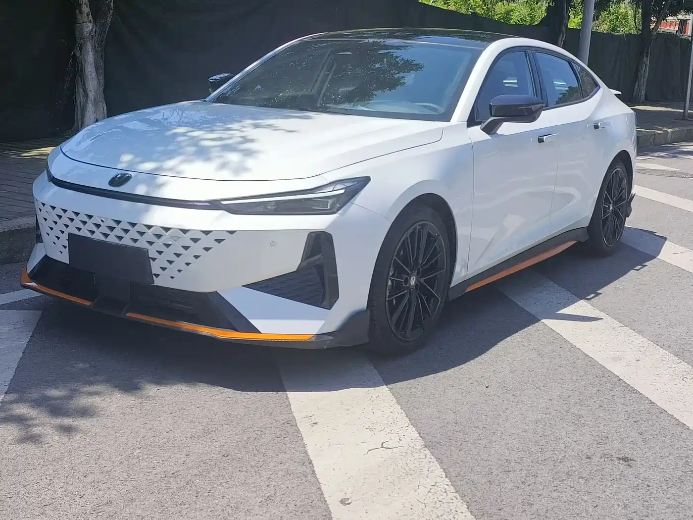 CHANGAN UNI-V