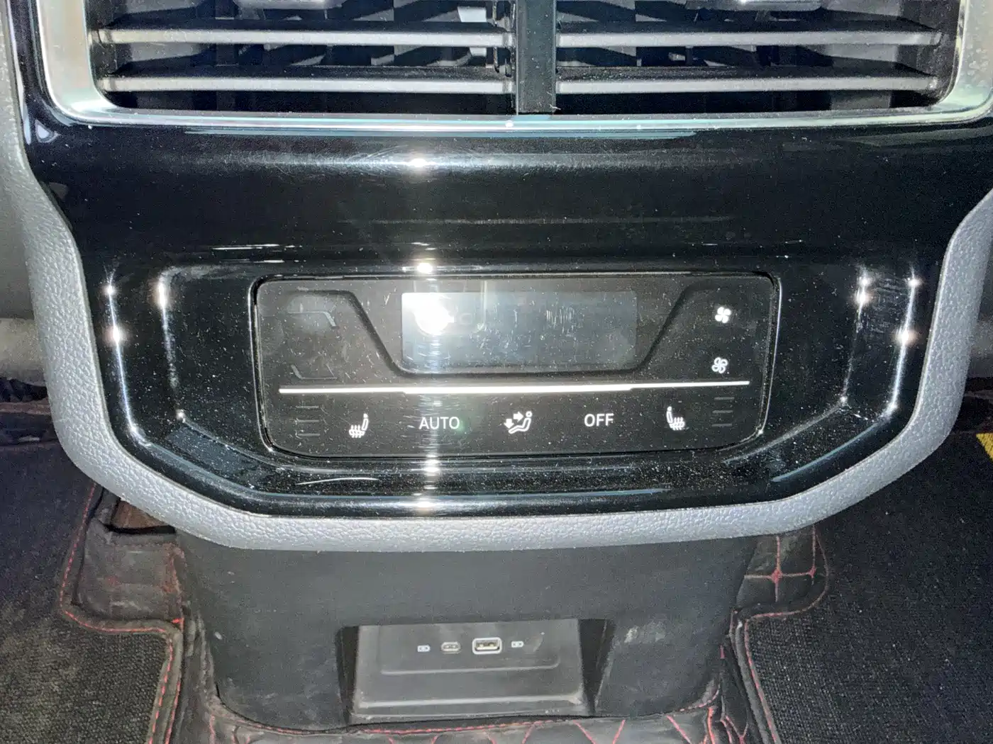 Volkswagen Teramont 2022 Teramont X 530 V6 4MOTION Premium Luxury фото 9