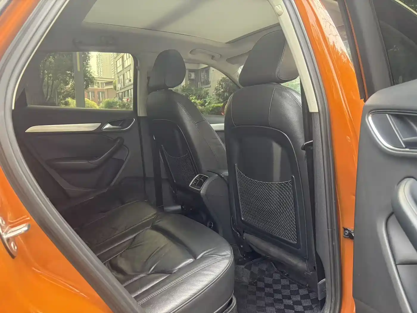 Audi Q3 2015 35 TFSI quattro Technology фото 19