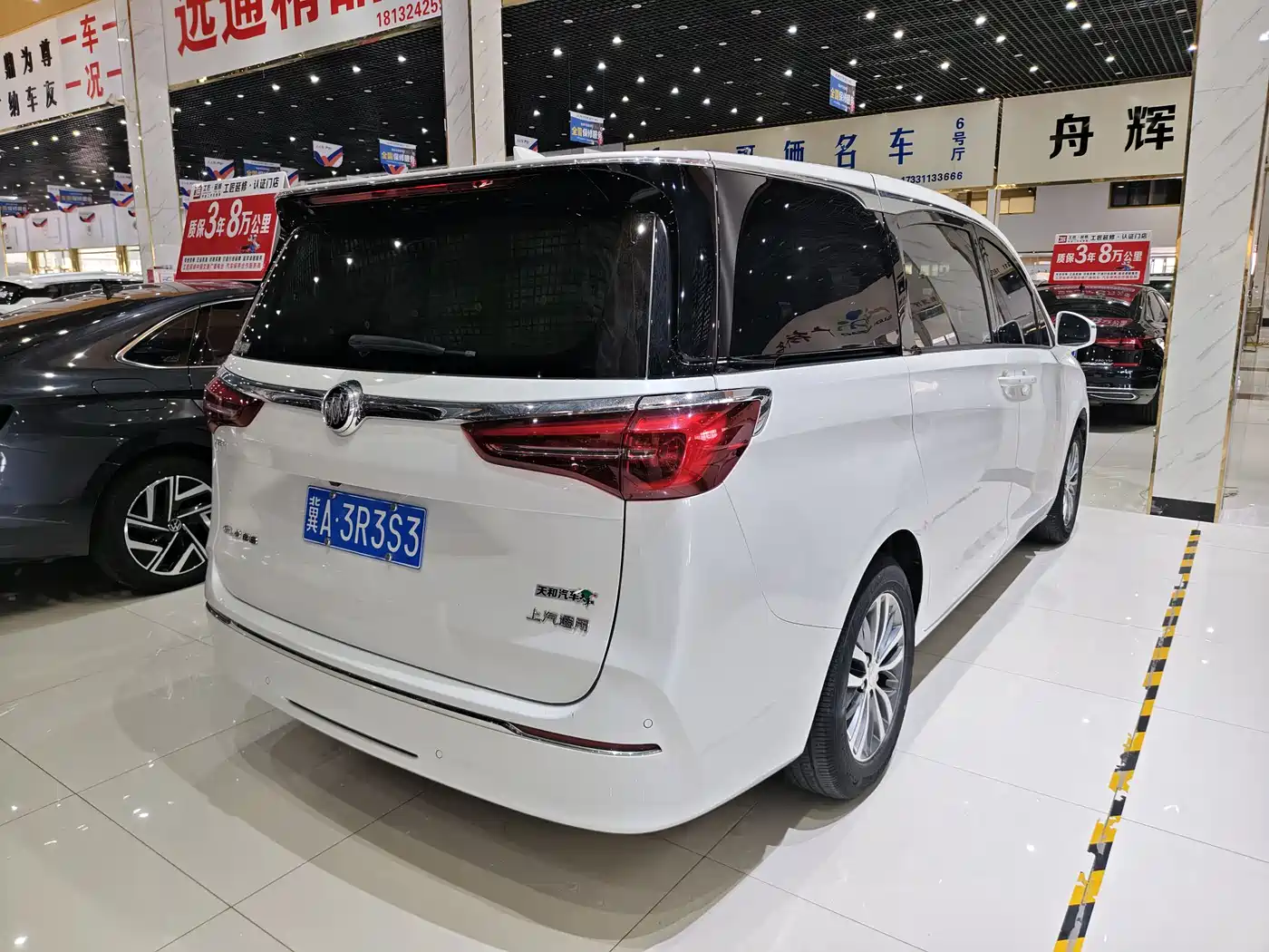 Buick GL8 2021 ES Landlord 653T Comfort фото 19