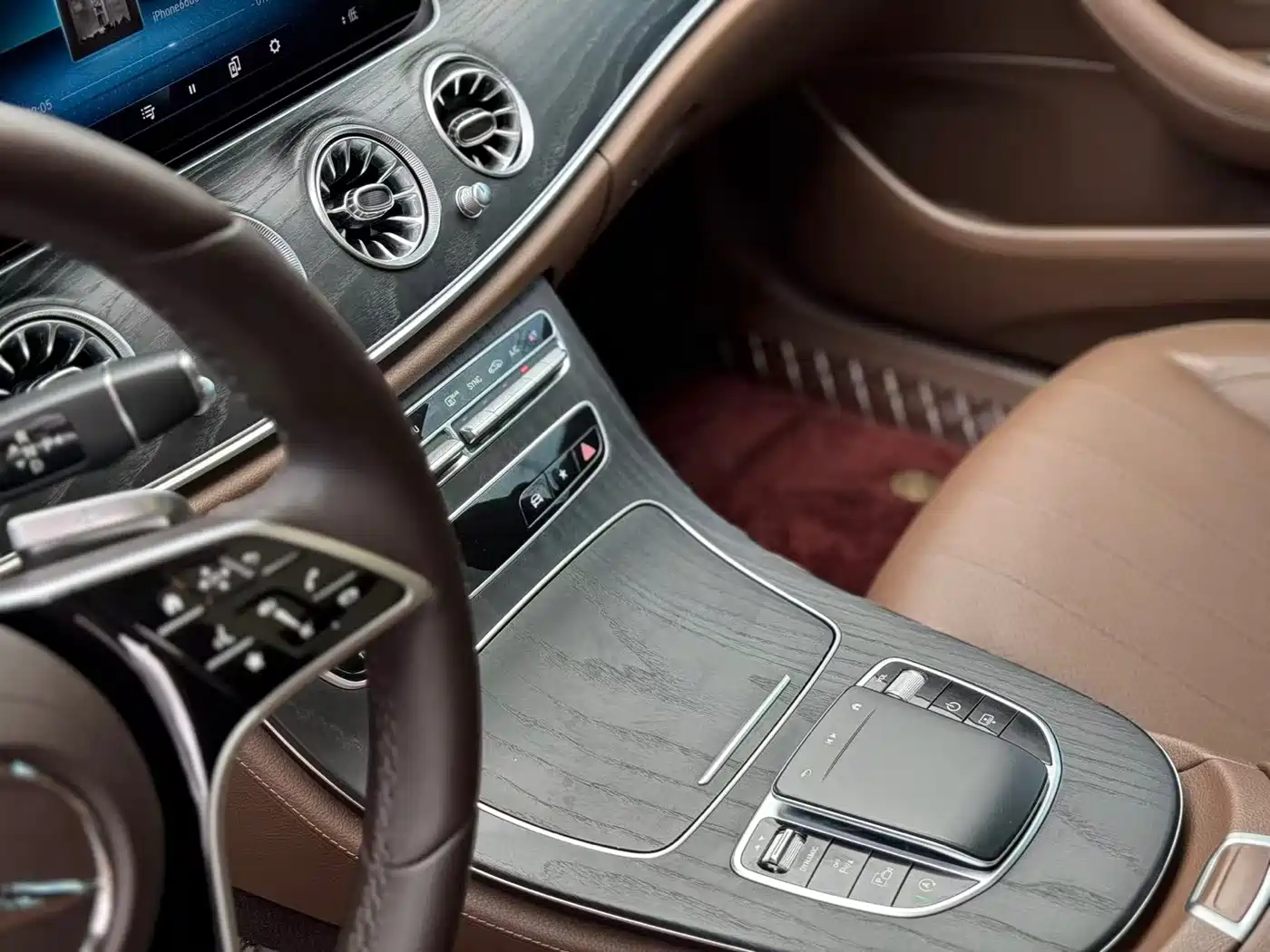 Mercedes-Benz E-Class 2023 E 300 L Luxury фото 22