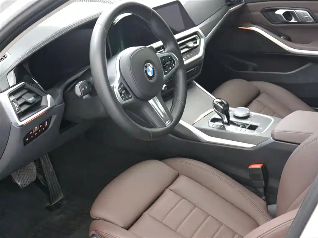 BMW 3 Series 2022 Facelift 325Li M Sport Shadow Edition фото 9