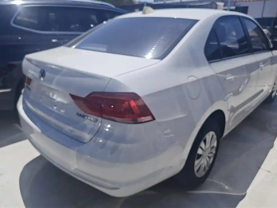 Volkswagen Santana 2019 1.5L Manual Trend China VI фото 3