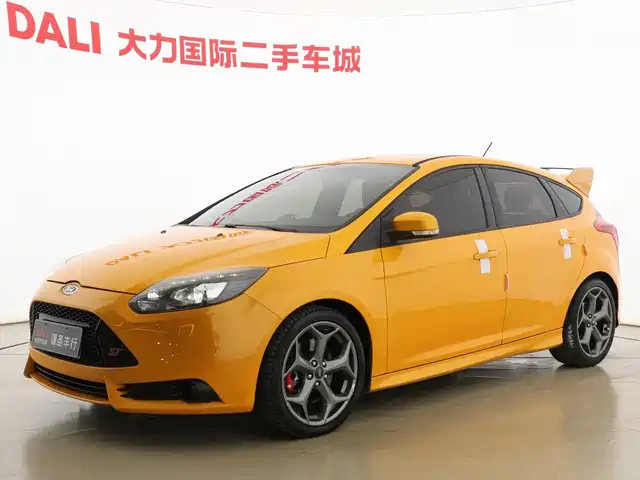  Ford Focus (Import) 2013 2.0T ST Orange Edition