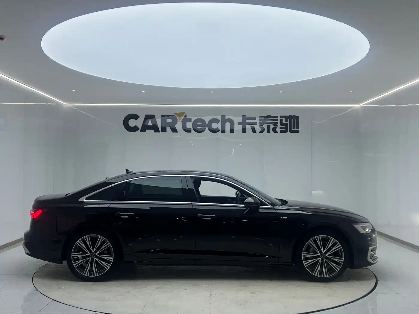 Audi A6L 2024 45 TFSI quattro Premium Dynamic фото 10
