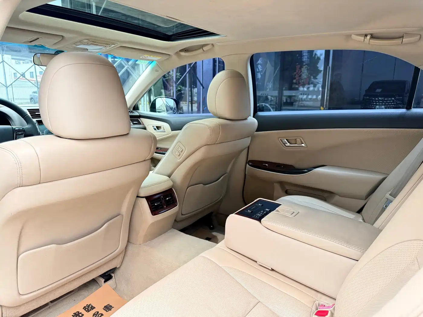 Toyota Crown 2010 2.5L Royal Leather Sunroof Navigation фото 12