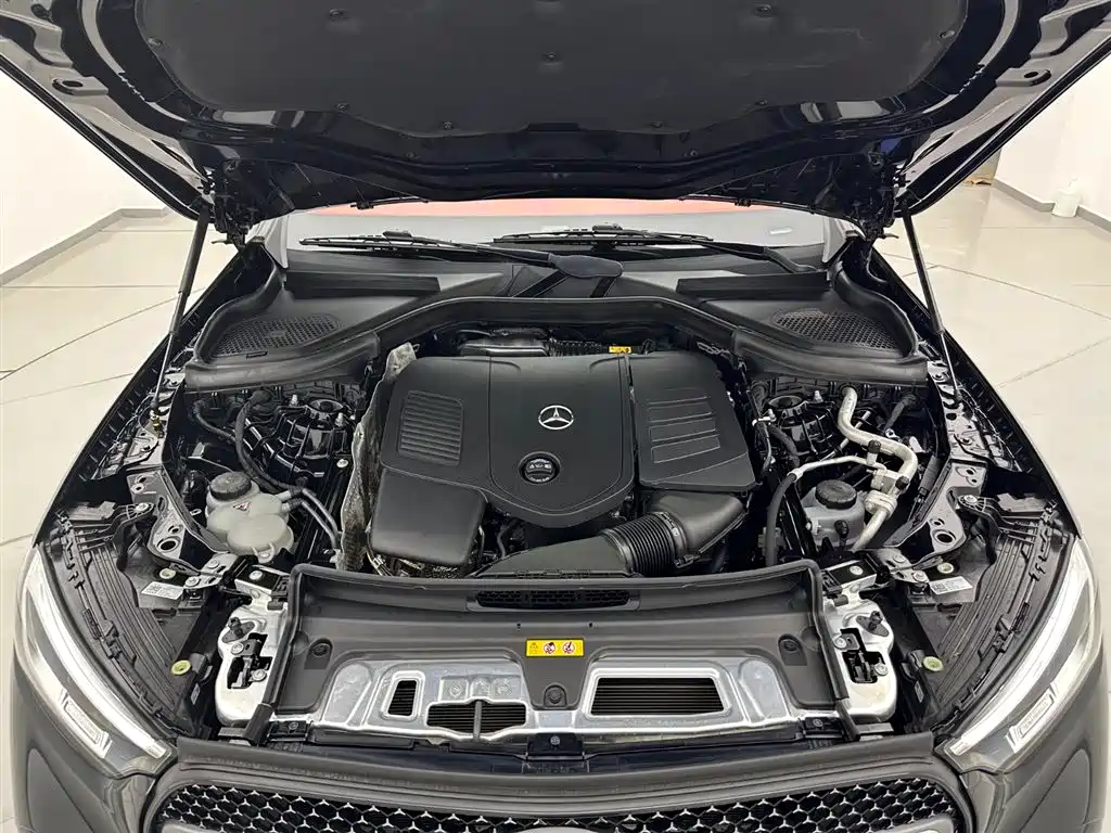 Mercedes-Benz GLC 2024 GLC 300 L 4MATIC Dynamic 7-seater фото 27