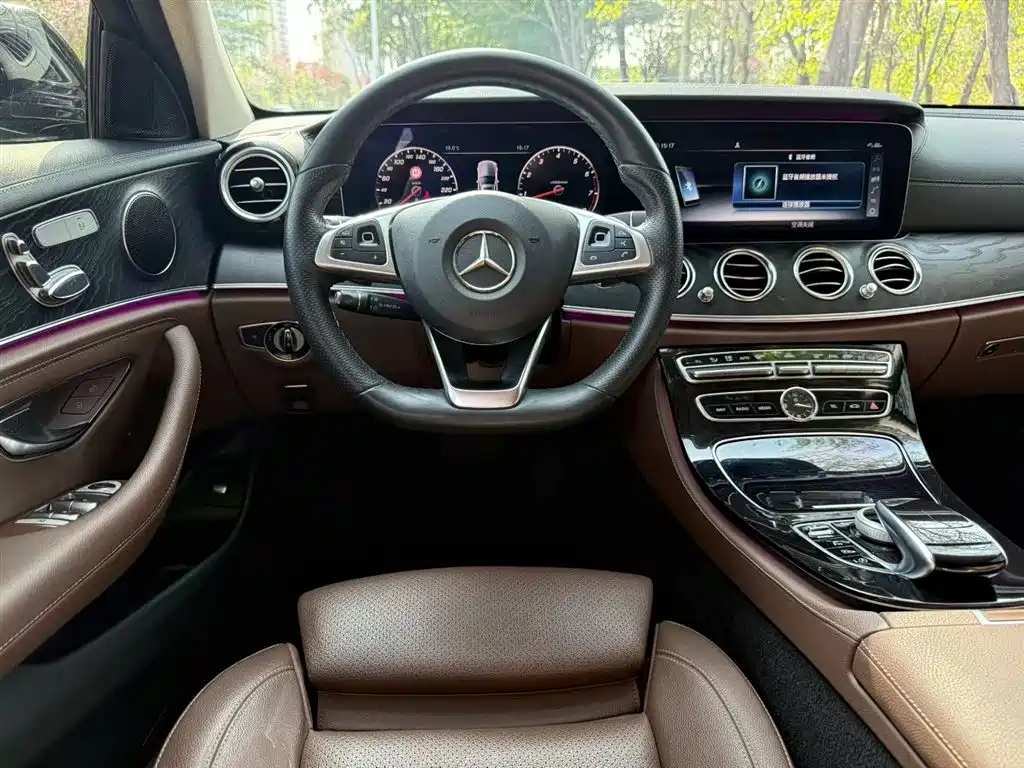 Mercedes-Benz E-Class 2016 E 200 L Sport Type фото 9