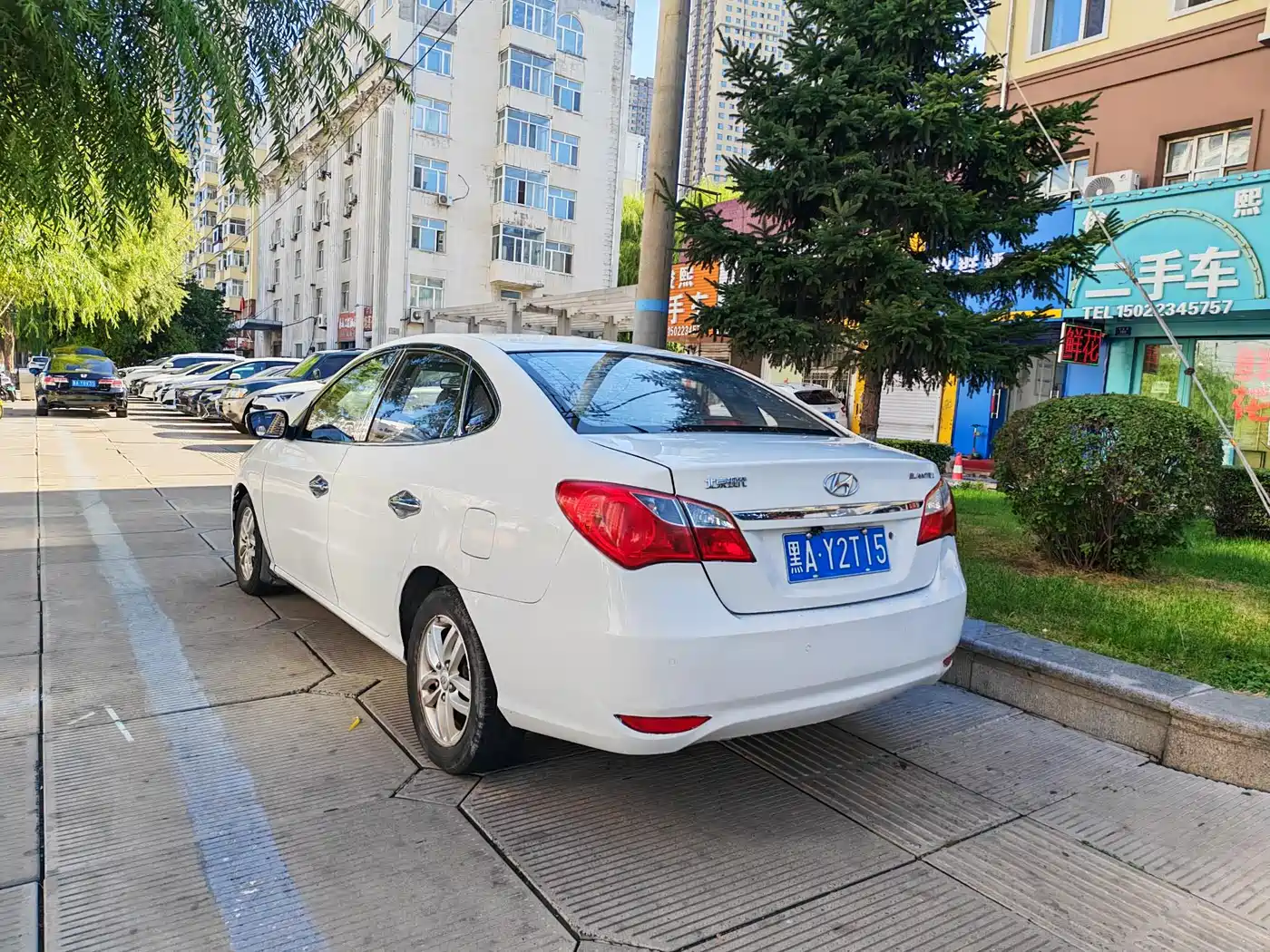 Hyundai Elantra 2011 1.6L Automatic Luxury фото 4