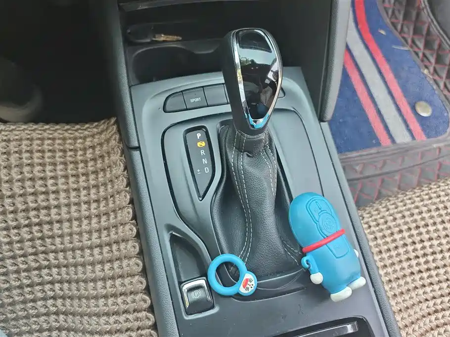 Buick Regal 2019 20T Elite China VI фото 16