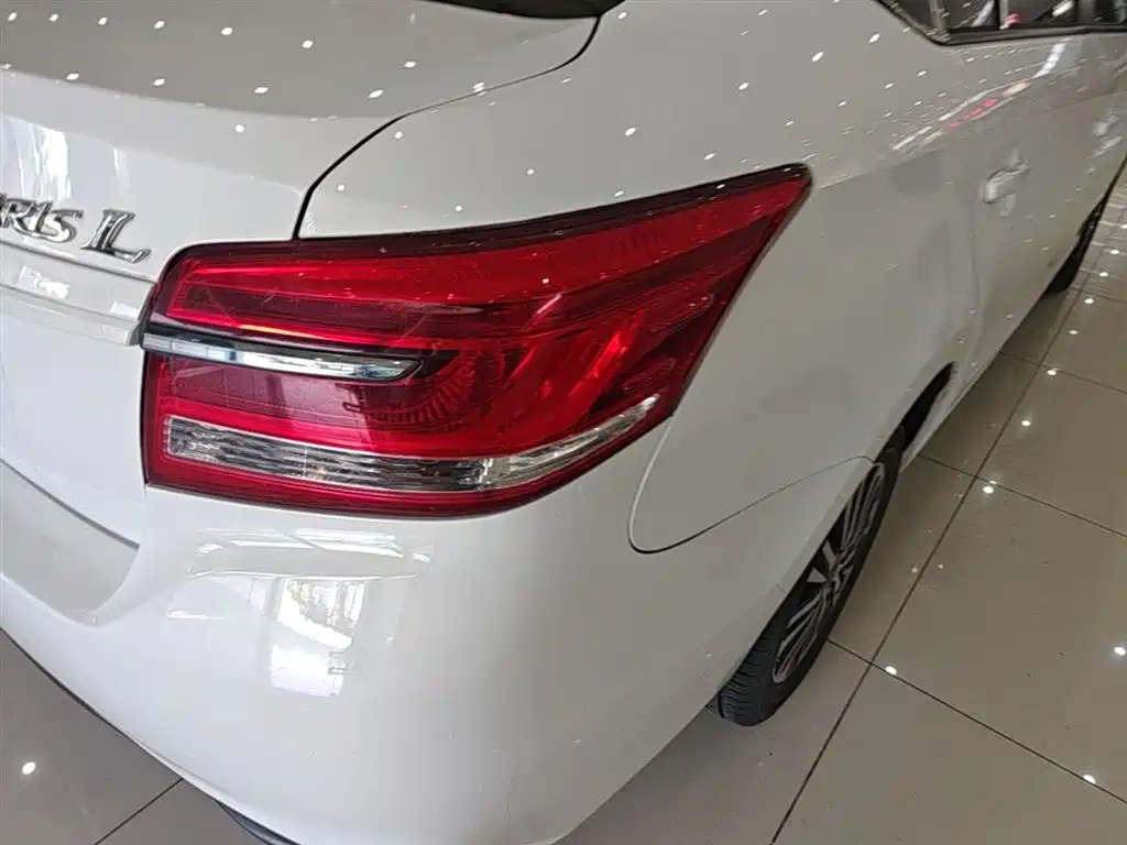 Toyota YARiS L Zhi Xiang 2019 1.5E CVT Charming China VI фото 8