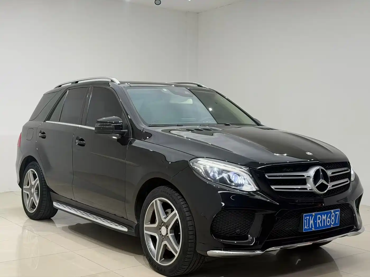 Mercedes-Benz GLE 2015 GLE 400 4MATIC фото 3