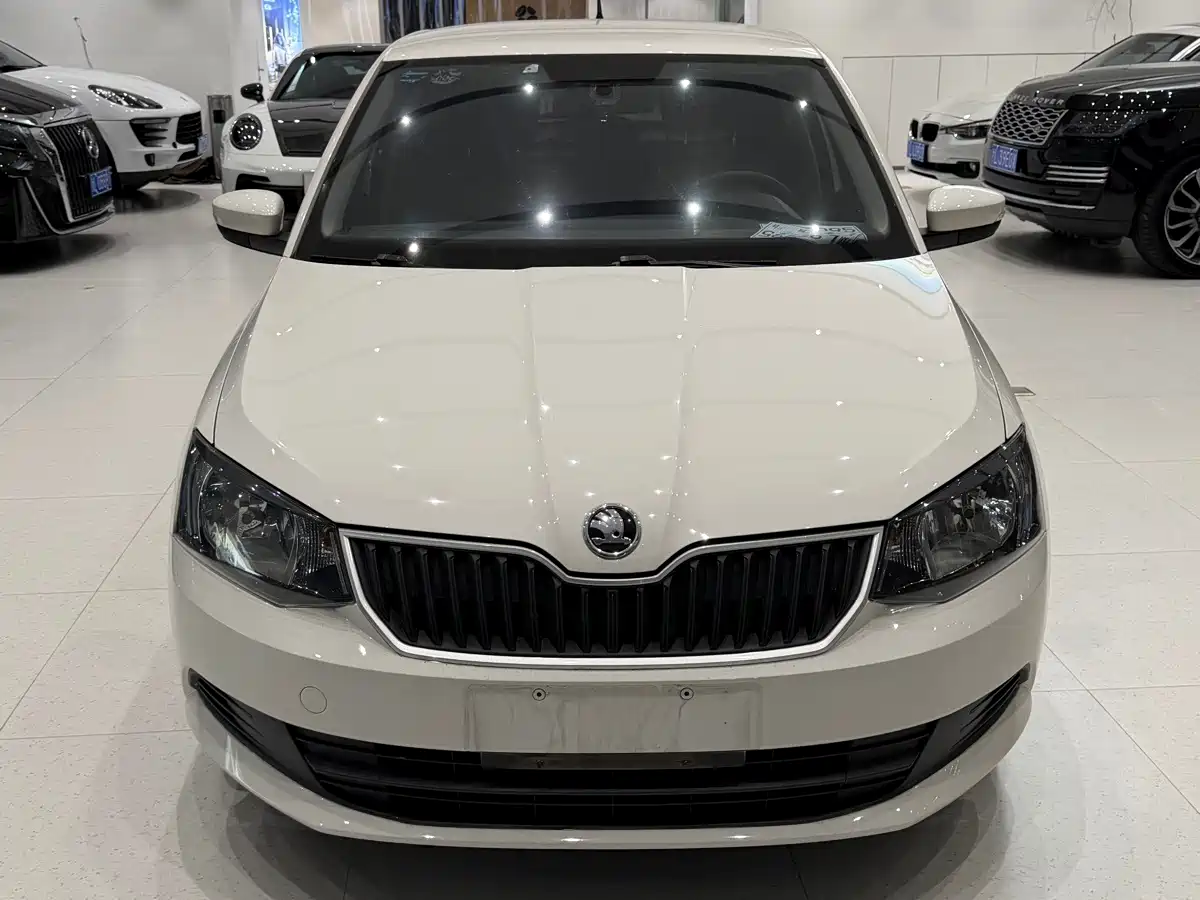 Photo 6 - Škoda Fabia