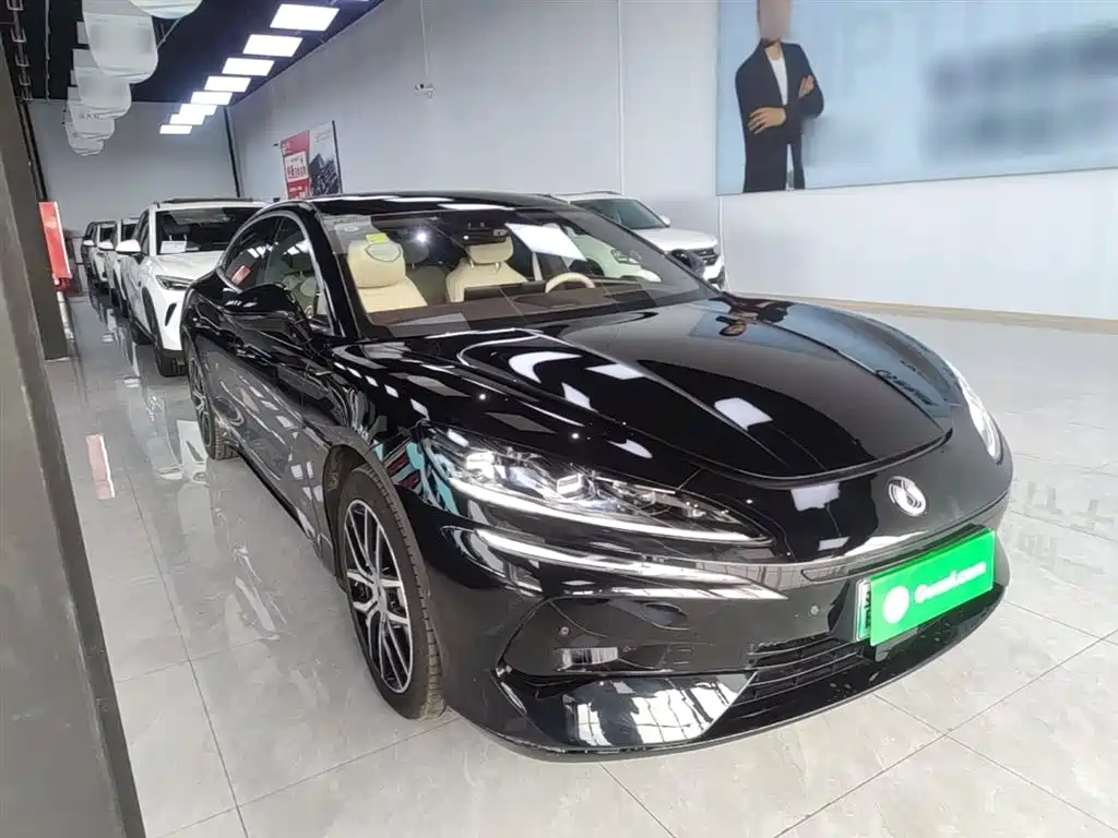 Denza Z9 2024 Model 1100km AWD Max Edition фото 4