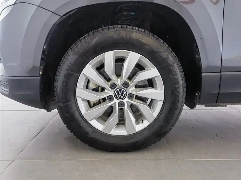 Volkswagen Tharu 2021 Model 280TSI 2WD Trend Edition фото 17