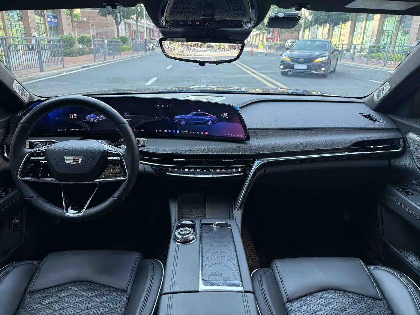 Cadillac CT6 2023 28T Premium Model фото 5