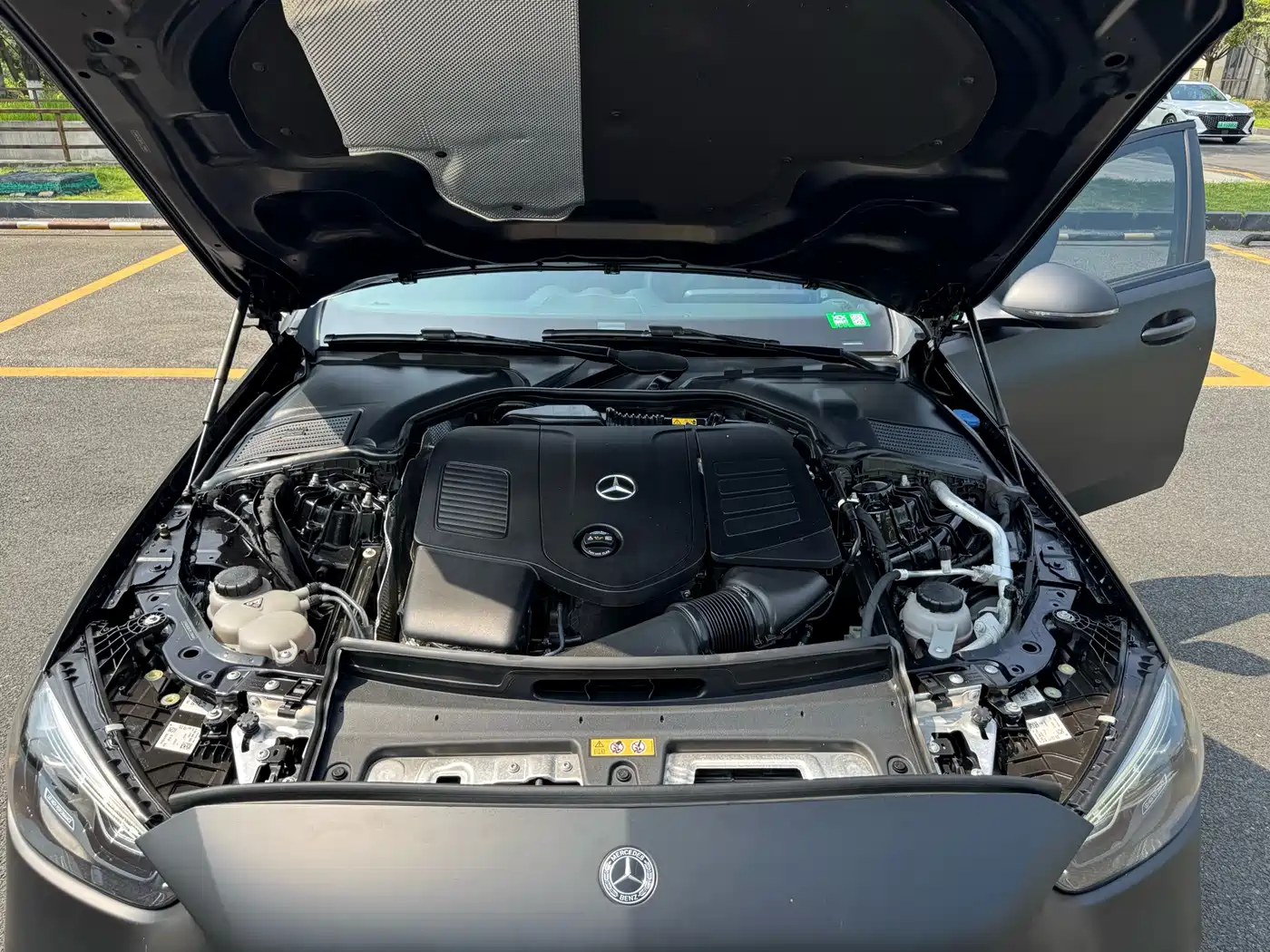 Mercedes-Benz C-Class 2023 C 260 L Night Edition Sport фото 24