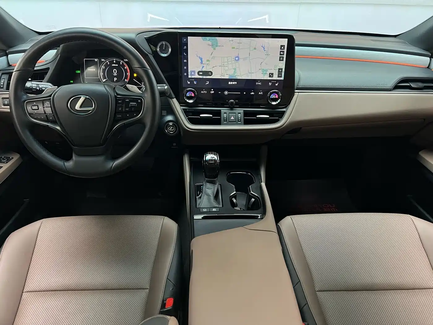 Lexus ES 2025 300h Ultimate Edition фото 12