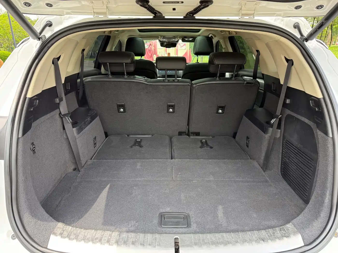BYD Tang 2018 2.0T Automatic Smart Connection Honor Edition 7-Seater China V фото 35