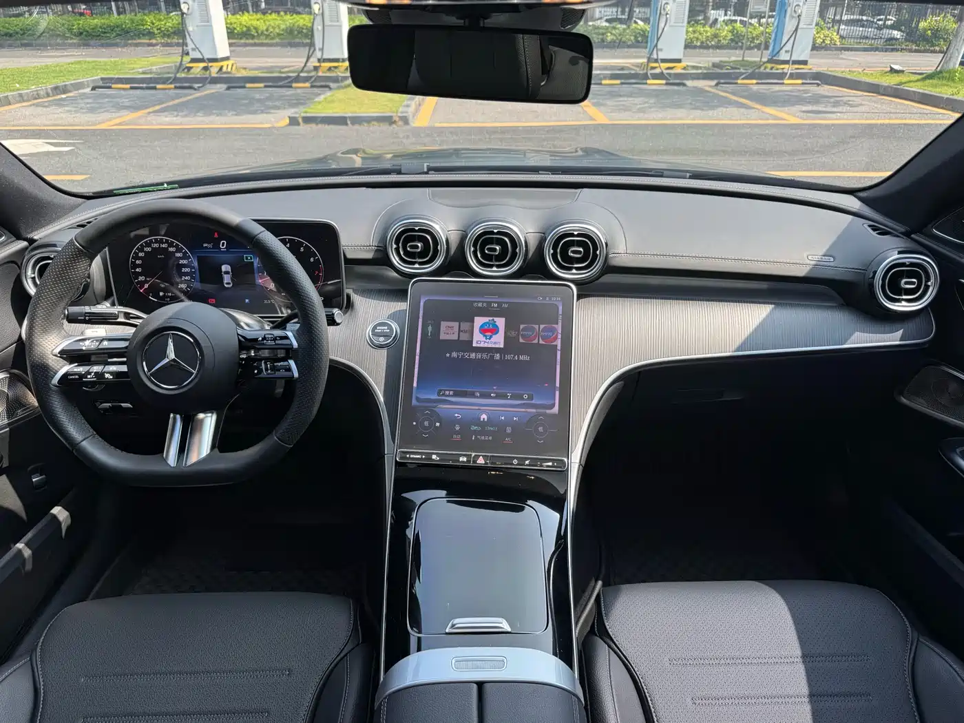 Mercedes-Benz C-Class 2023 C 260 L Night Edition Sport фото 20