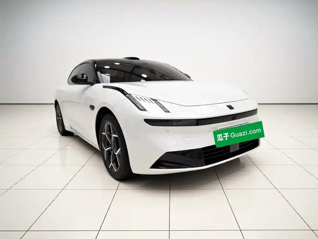 صورة 3 - Lynk & Co 10 EM-P