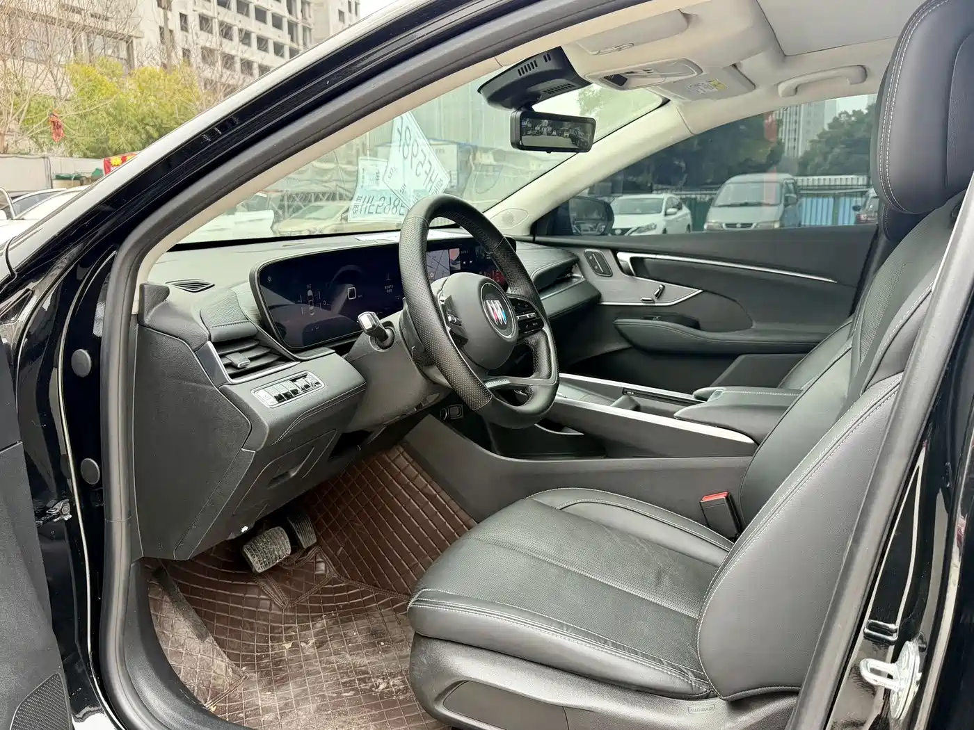 Buick LaCrosse 2023 28T Premium Edition фото 10