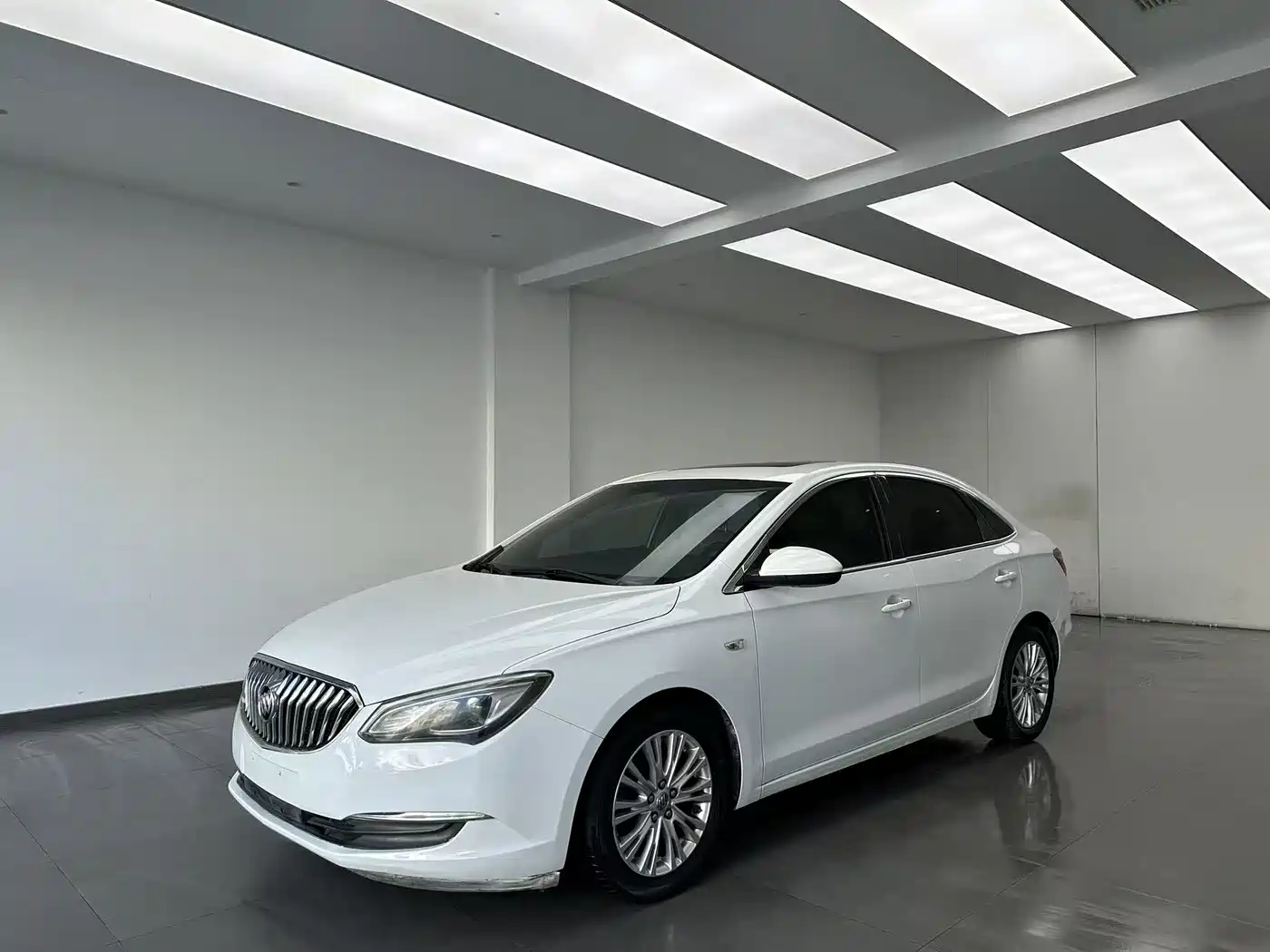 Buick Excelle 2015 15N Automatic Elite