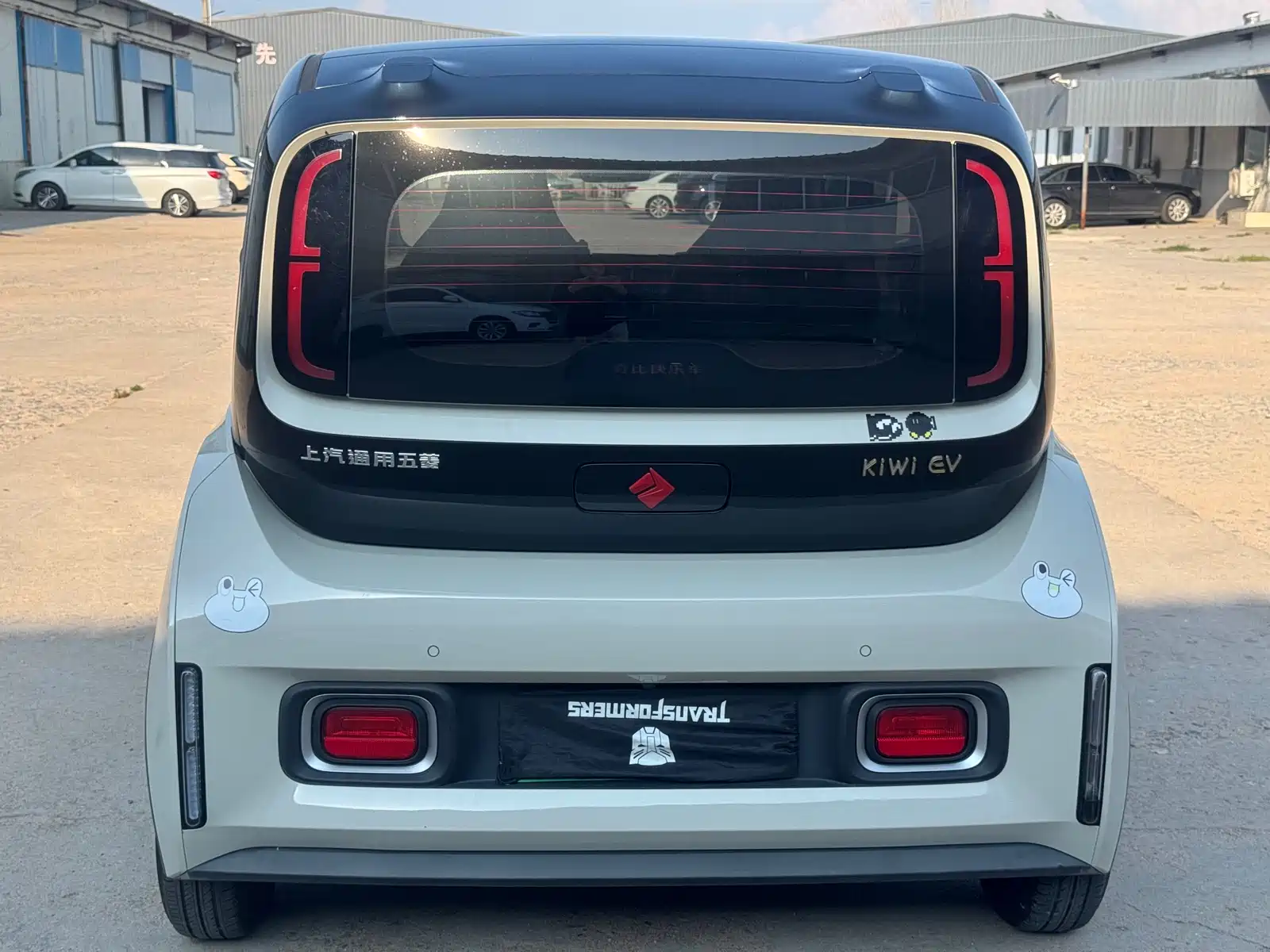 Фото 7 - Baojun KiWi EV