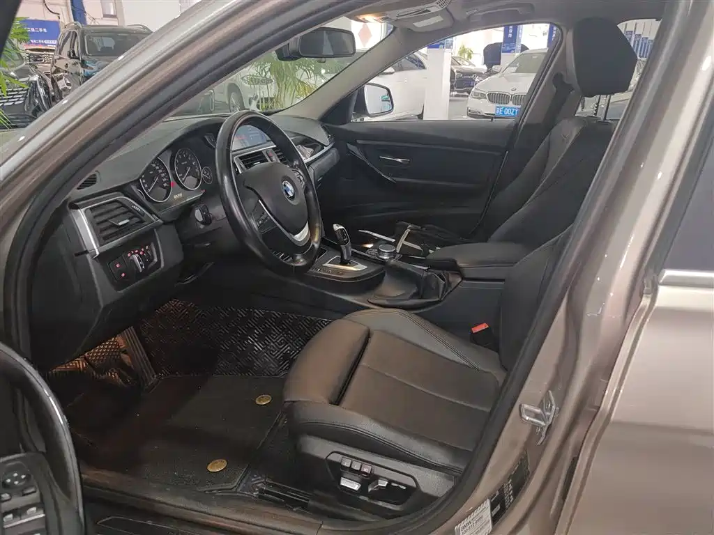 BMW 3 Series 2019 320Li Fashion Type фото 11