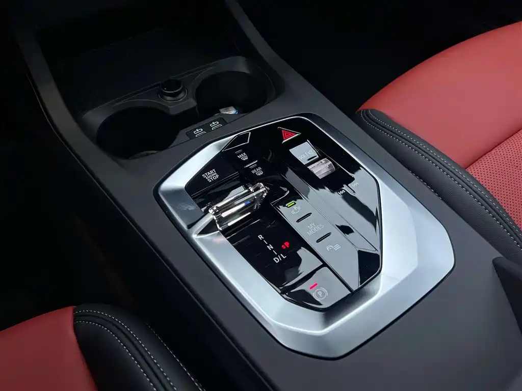 BMW 2 Series 2025 225L M Sport Moonlight Package фото 17