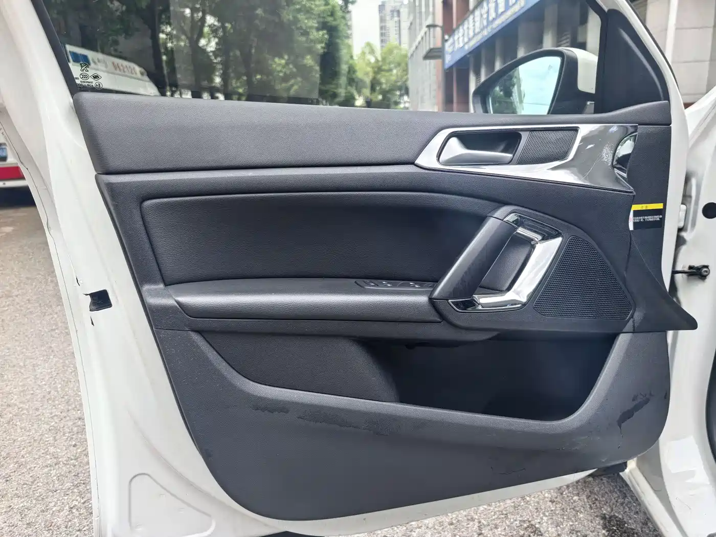 Peugeot 408 2014 1.8L Automatic Luxury Edition фото 16