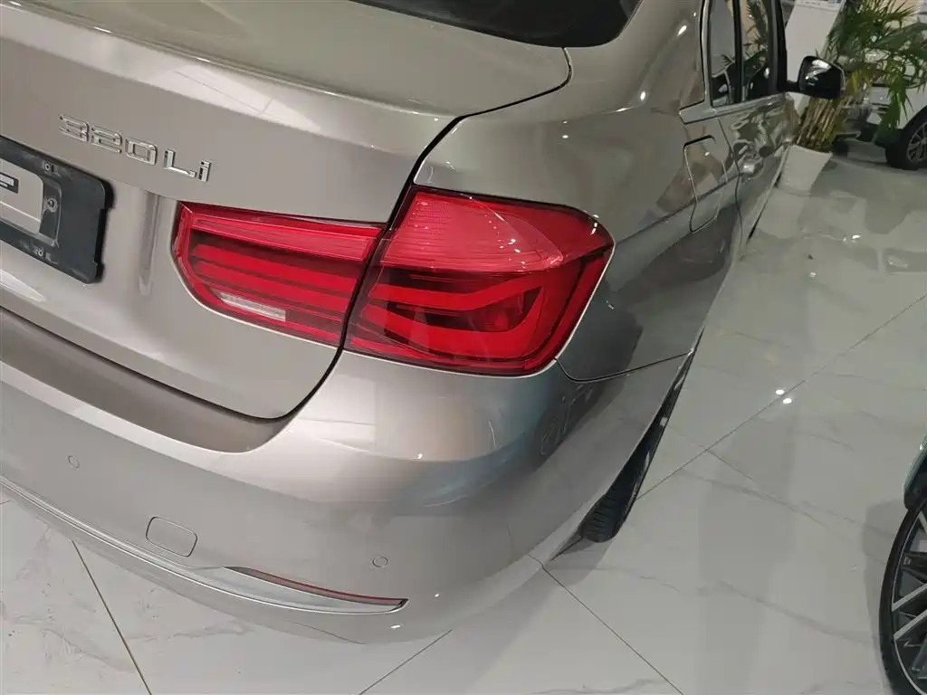 BMW 3 Series 2019 320Li Fashion Type фото 24
