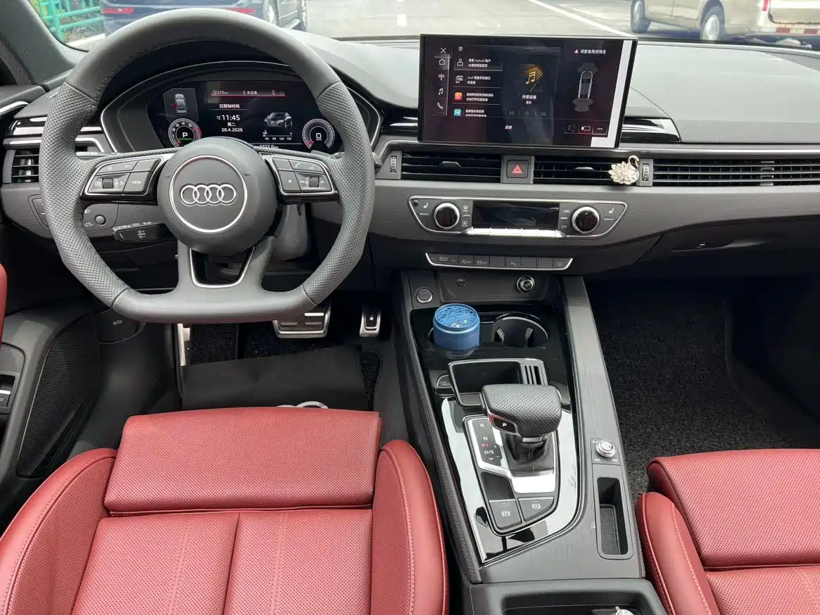 Audi A4L 2024 40 TFSI Luxury Dynamic фото 6