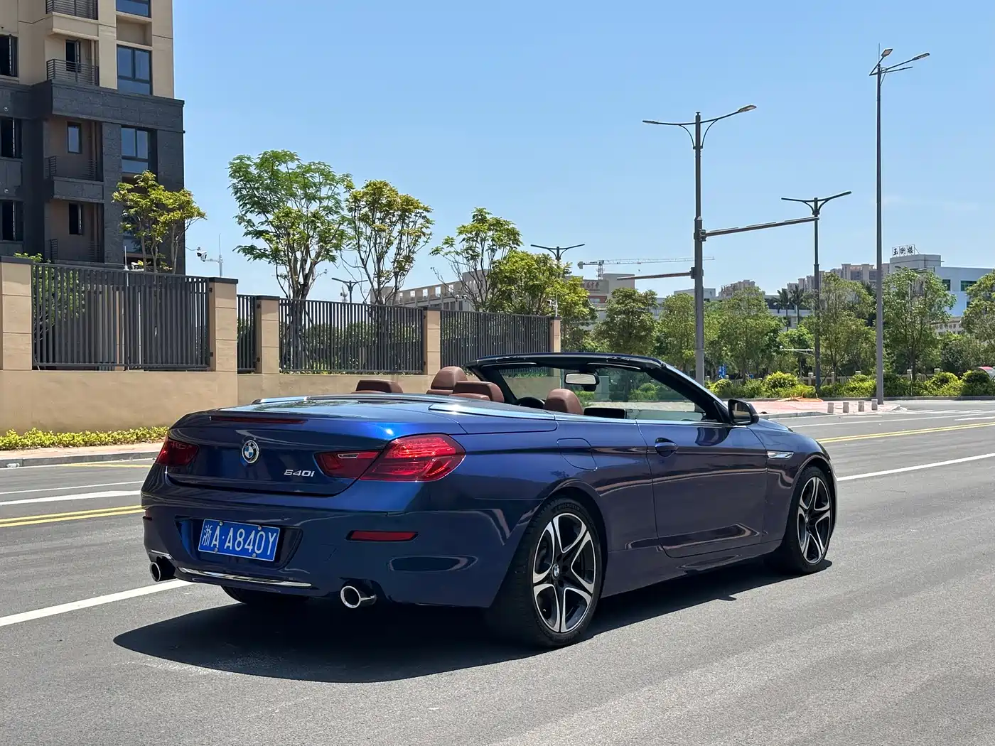 BMW 6 Series 2016 640i Convertible фото 7