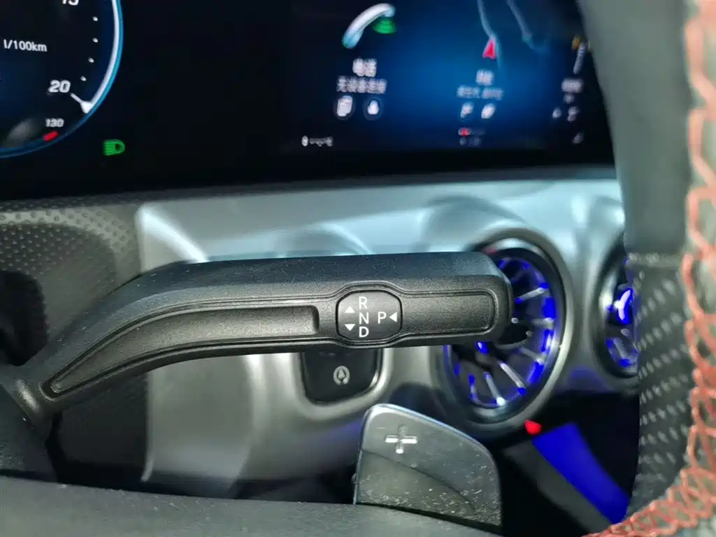 Mercedes-Benz CLA (Import) 2021 CLA 200 фото 14