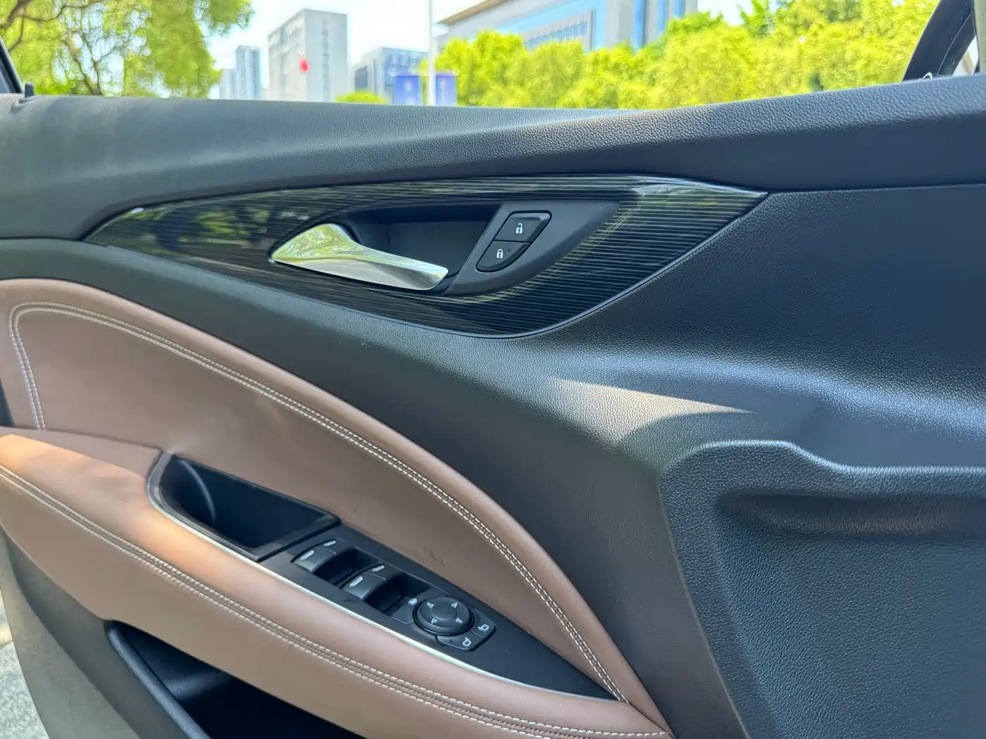 Buick Regal 2024 Facelift 28T Ultimate Enjoy Edition фото 17