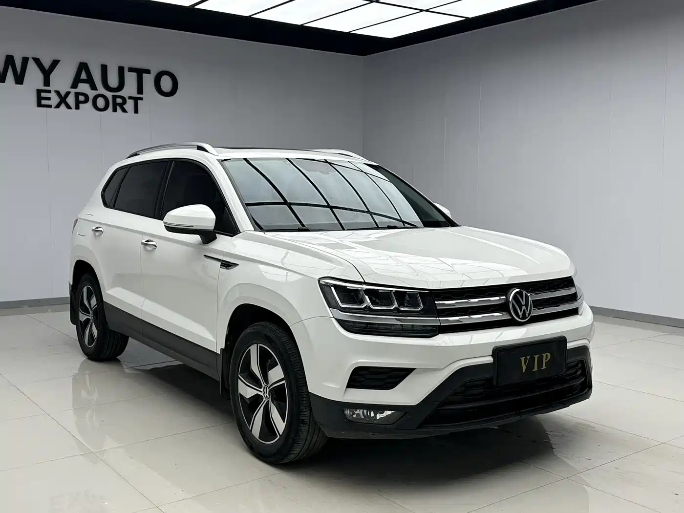 Volkswagen Tharu 2021 Model 280TSI 2WD Comfort Edition фото 3