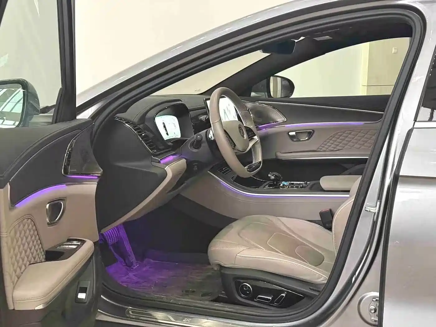 BYD Han 2024 EV Glory Edition 610KM AWD Celestial Eye Smart Driving фото 4
