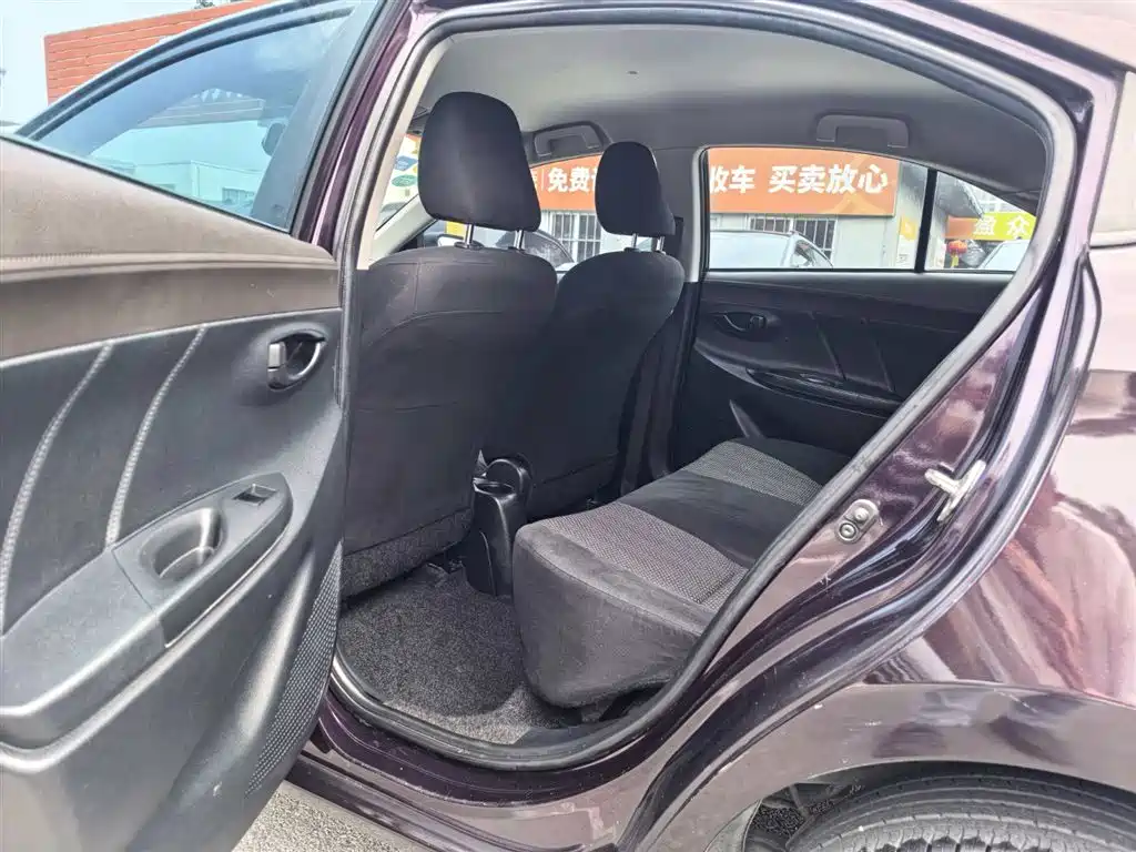 Toyota Vios 2016 1.5L Automatic Zhi Zhen Xing Yao Edition фото 12