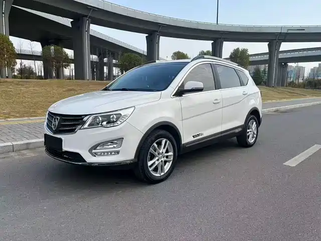 baojun 560