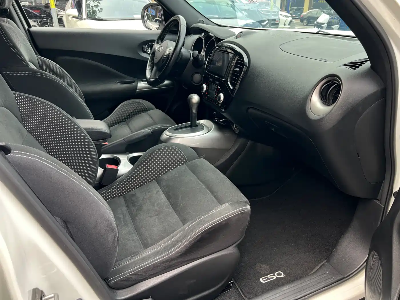 Infiniti ESQ 2019 2014 1.6L Free Edition