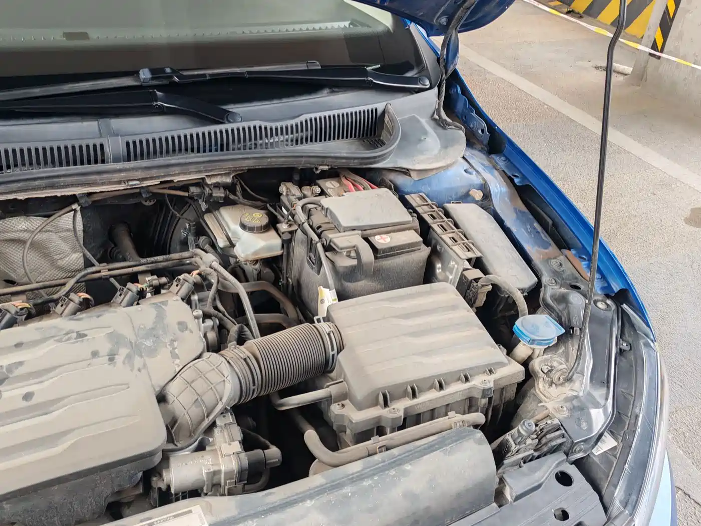 Volkswagen Polo 2019 Plus 1.5L Automatic Colorful Tech Edition фото 16