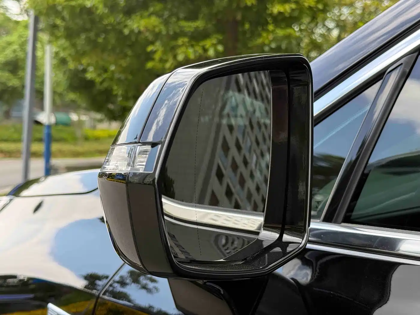 Cadillac XT4 2021 28T FWD Premium Edition фото 9