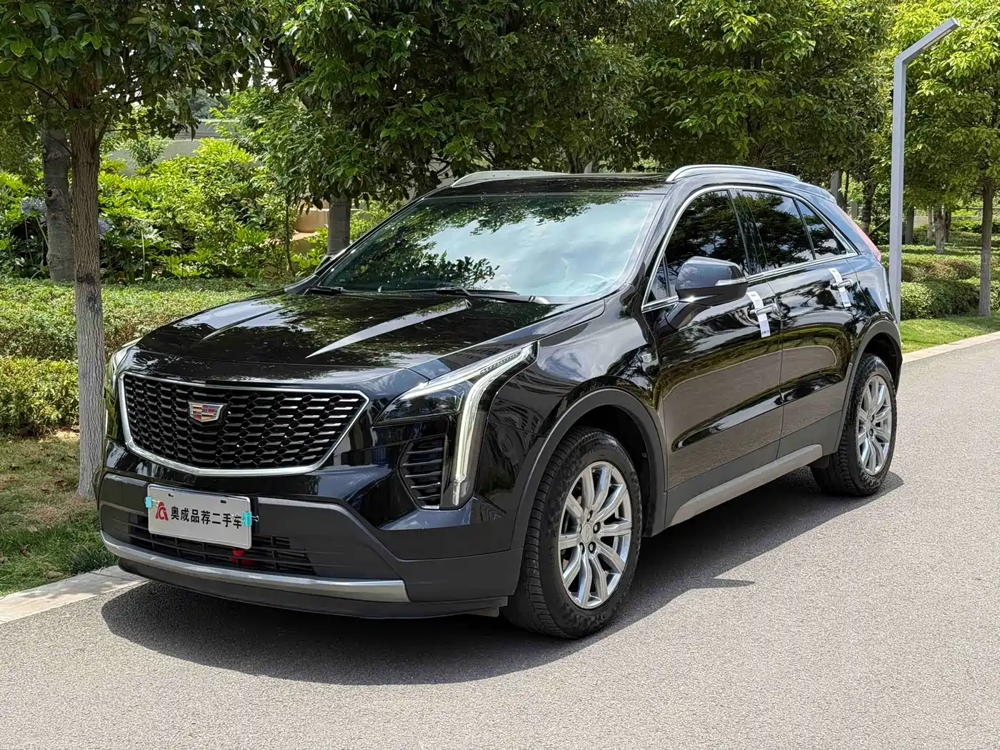 Cadillac XT4 2021 28T FWD Premium Edition