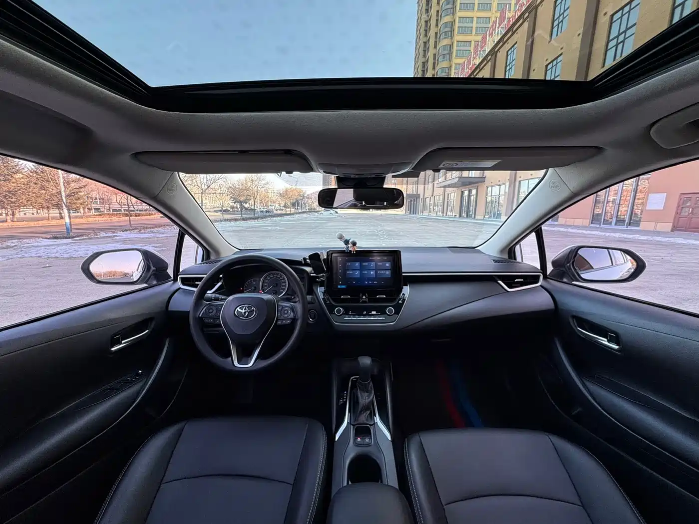 Toyota Corolla 2021 1.2T S-CVT Elite PLUS Edition фото 9