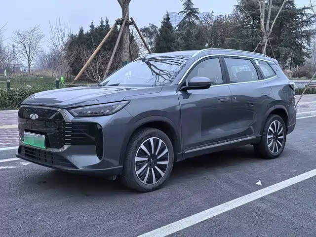 CHERY FENGYUN T8
