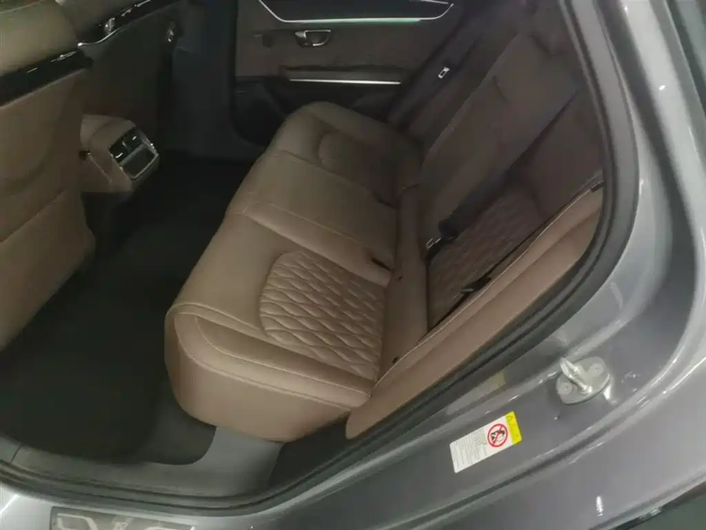 BYD Han 2022 DM-i 121KM Premium Edition фото 17