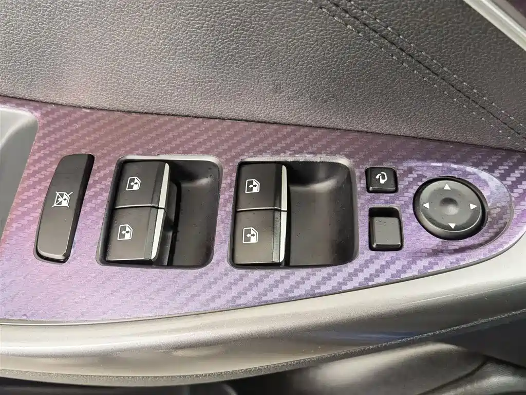 Hyundai Fista 2021 280TGDi DLX Luxury Edition фото 9