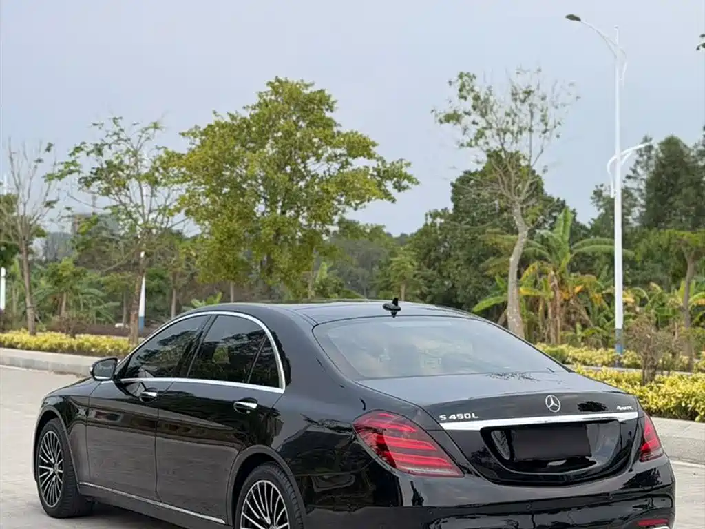 MERCEDES-BENZ S CLASS