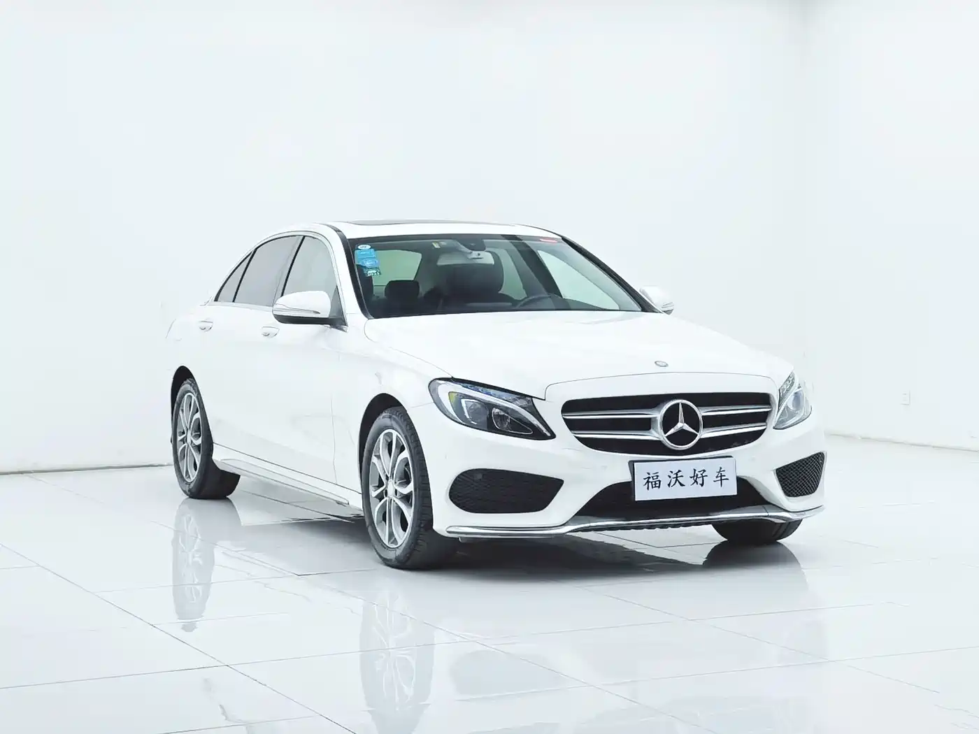 Mercedes-Benz C-Class 2015 Facelift C 180 L Sport фото 2
